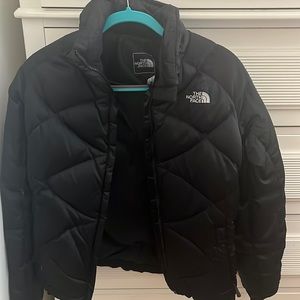 Black North Face Women’s 550 Jacket Size M
